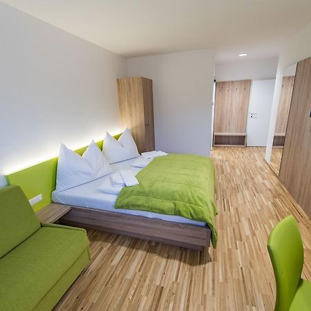 Hotel Restaurant Meyer Kalsdorf bei Graz Eksteriør bilde