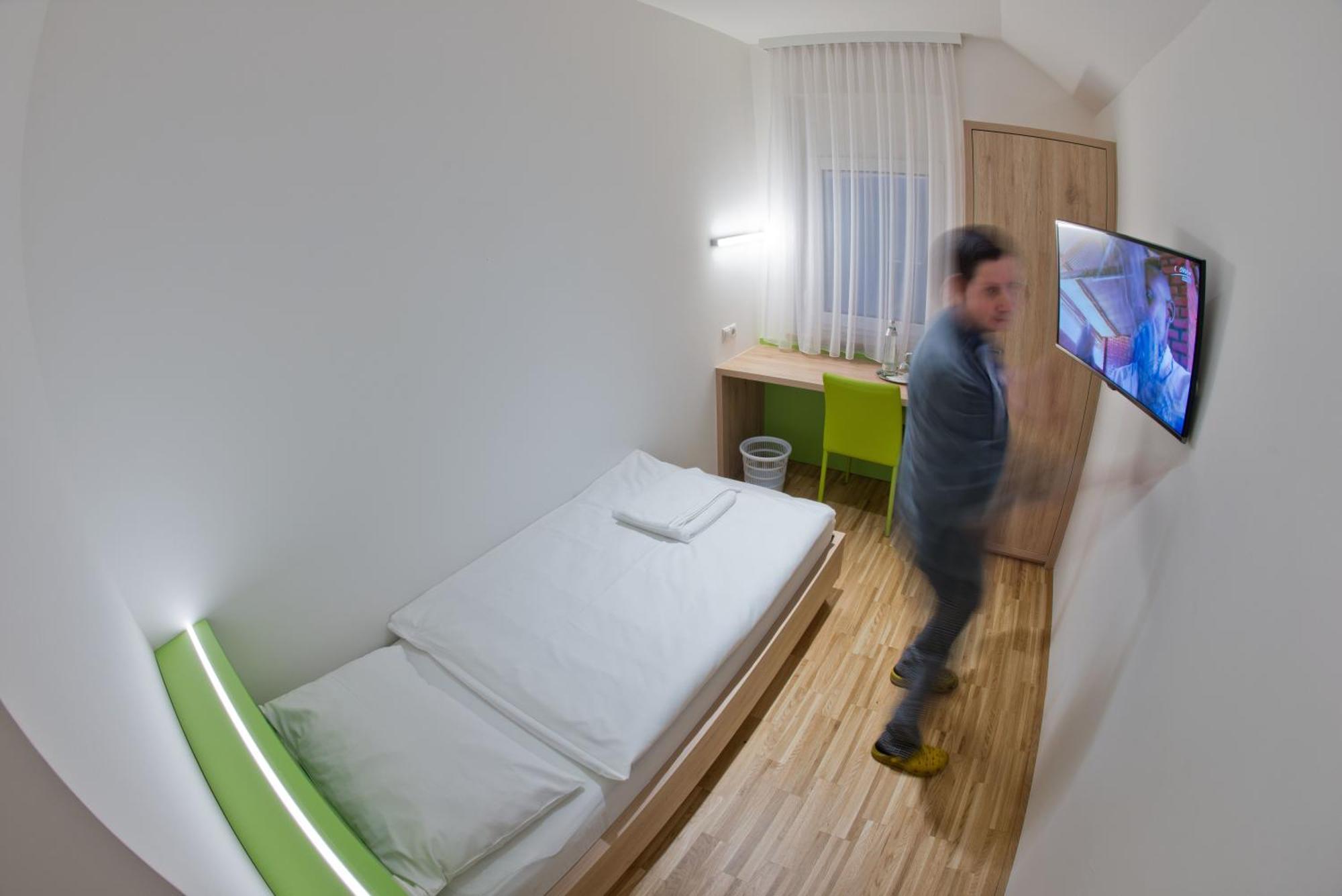 Hotel Restaurant Meyer Kalsdorf bei Graz Eksteriør bilde