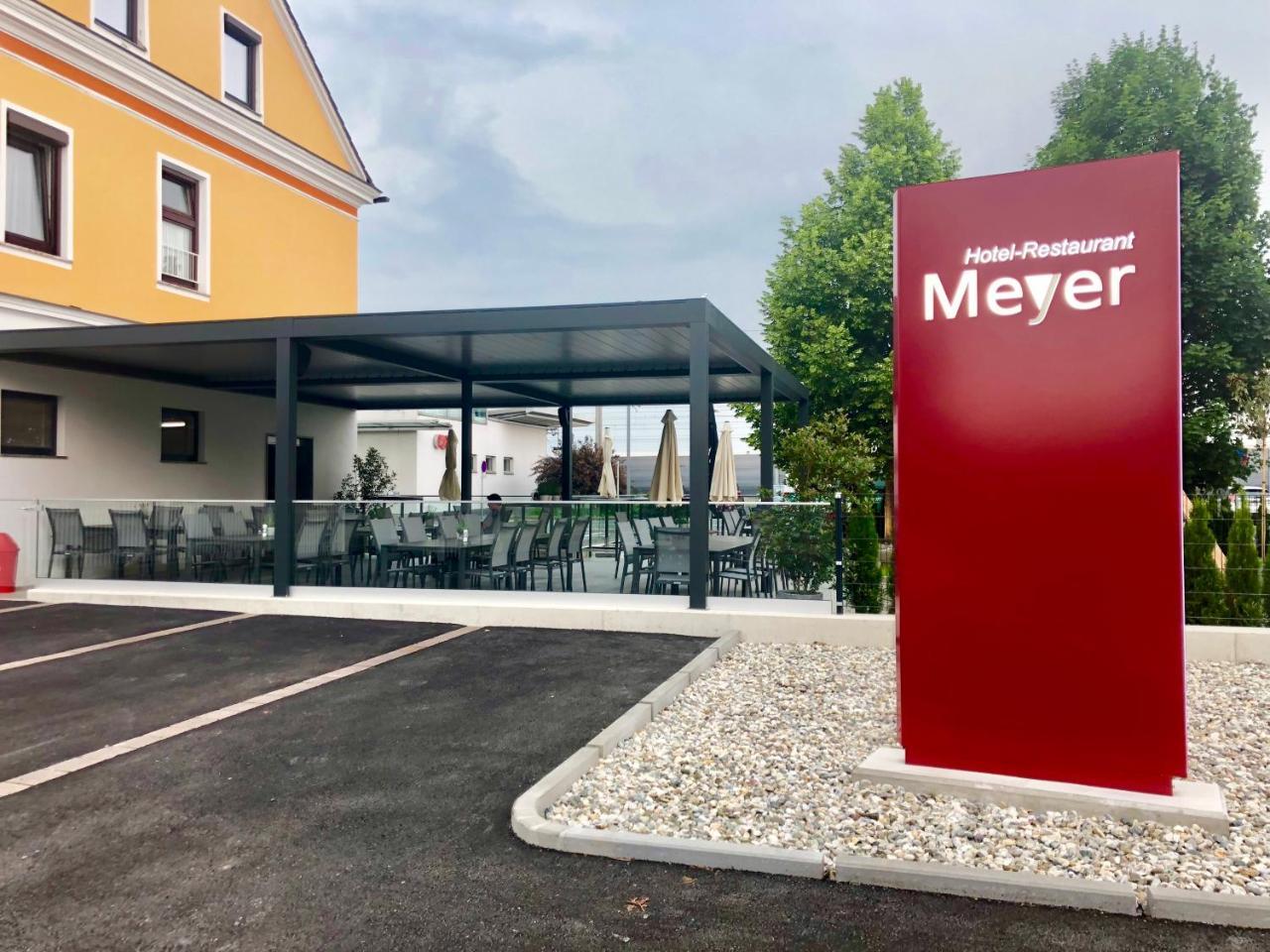 Hotel Restaurant Meyer Kalsdorf bei Graz Eksteriør bilde